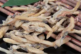 这4种常见海鲜不怕过期，遇到多买些，能吃到冬季，炒菜做汤特鲜图片