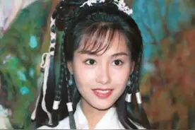 黄蓉貌比天仙，郭靖和欧阳克都为之倾倒，为何只有杨康无动于衷？图片