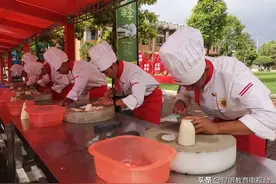 云南新东方烹饪学校毕业生“抢手”成常态图片