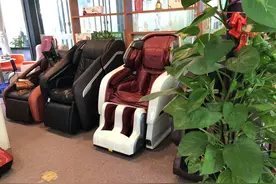 老年人容易出现脚抽筋主要有哪些原因？图片