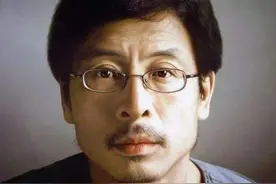 他画一只鸟卖了82万，有人质疑是儿童水平，专家：你往鸟眼睛里看图片