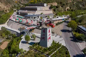 以“险”著称，被誉为“中华第一关”的雁门关，如今依旧巍峨高耸图片