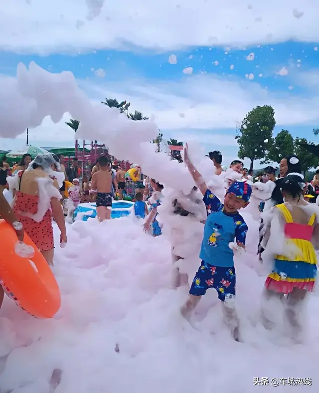 ��Ʊ����ͣ�ʮ�������ˮʥ�طŴ��У��ſ�ˮĻ��Ӱ���λñ�����