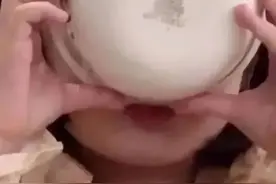 打工人不火了，现在流行干饭人图片