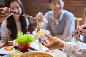 用筷子的10个老规矩，你知道几个？一定要转给孩子看看图片