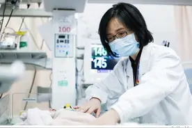 与死神拉锯，复旦儿科NICU主任曹云用“斤斤计较”的喂养，为新生患儿“保驾”图片