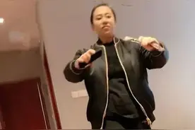 丫蛋久未露面小腹隆起，二婚嫁师弟小鹏飞，仍与前夫王金龙搭档图片
