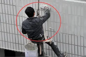 农村风靡一时的“外墙瓷砖”，为何现在无人敢用？老农告诉你答案图片