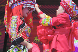 组图 | 湖北恩施：女儿会，缠绵百年的土家婚俗图片