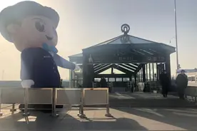 “可以不用等火车了，随时都可以回家”——青岛地铁8号线正式开始运行图片