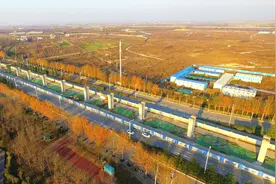 河南许昌郑许市域铁路加紧施工 2020年9月底完成全线联调视频封面