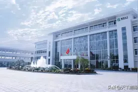 汕头西陇黄氏三兄弟创业打拼“多级跳”，将小化工厂做成行业龙头图片