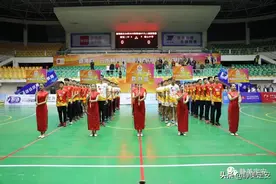 新海南·云木杯海南省U19九人制排球四强赛开打图片