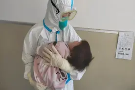 青春之花，在抗疫一线绽放——河南中医药大学第一附属医院程琳的工作纪实图片