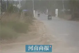 郑州航空港区一工地扬尘漫天，村民称曾多次反映，但不咋管用图片