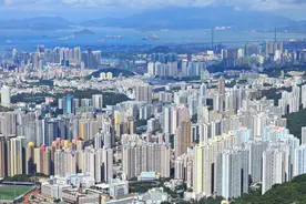 曾经的亚洲四小龙，楼房和墓地仅一墙之隔，香港到底多拥挤？图片