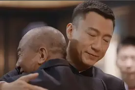 那个12年后被孙红雷一眼认出的群众演员图片
