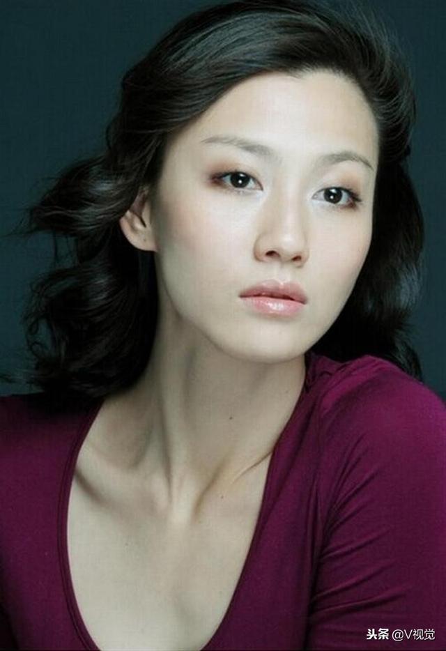 于明加,丁嘉丽,江易珈,习雪,沈慧芬等主演《门·第》