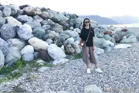 39岁台湾甜美童星卓依婷近照曝光，离开歌坛20年家庭幸福女儿可爱图片