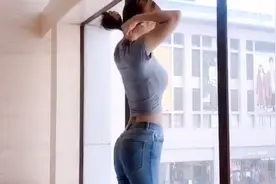 小说：前女友和我分手后，总是主动过来找我：我就是控制不住自己图片