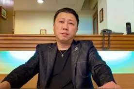 53岁男星官宣离婚！否认家暴出轨仍想追回前妻，婚前就有私生子图片