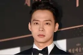 经纪人爆料某男星：同时交往50个女友，还有一可怕陋习图片