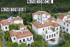 许家印有8亿豪宅，手握4百多亿现金，还坐拥私人飞机跟劳斯莱斯图片