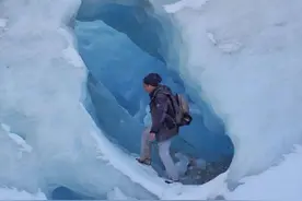 中国“最不要命”网红：曾被野狼包围，临死前一秒，还在拍视频图片