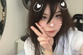 巴西女辅助mayumi入驻国内直播，网友态度两极分化图片