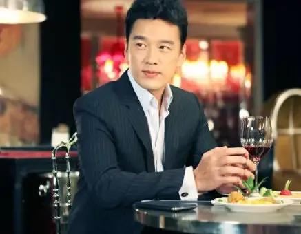 细数祖籍山东的港台明星们，个个盘靓条顺，演技也不遑多让