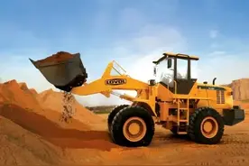 江苏工程机械产业登高望远图片