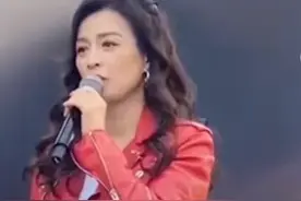 张庭节俭生活被网友质疑，每天花10块却买17亿楼，前后反差大图片