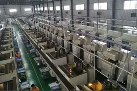 电子厂CNC车间是做什么的？工作辛苦吗？图片