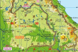 老挝首都万象，湄公河一年三个颜色图片