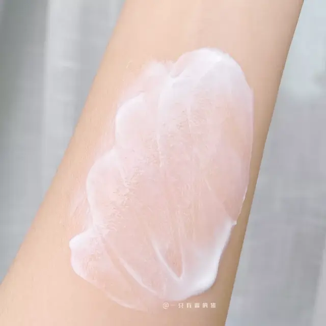 凡士林身体乳各个颜色的滋润效果