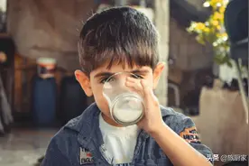 牛奶真的适合所有人喝吗？90%乳糖不耐的亚洲人该怎么办？图片