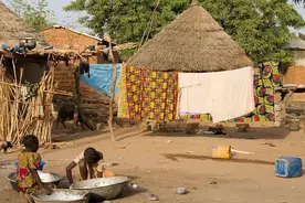 网友在非洲打工，揭秘非洲农村人过着什么样的生活？图片