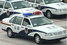 旧貌换新颜！警车霸气换国产，大众丰田都再见了图片