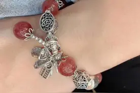 佩带银饰的好处，看了才知道原来银还有这种好处呀图片