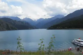 想去新疆看看，看完这篇攻略就出发吧！新疆是个好地方，会再来图片