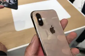 iPhone xs换原装电池前后对比，耐用了？图片