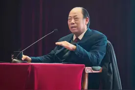 广东最大的隐形富豪，持有腾讯2亿多股股票，却只开十几万的大众图片