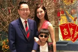 月薪200万的阔太李嘉欣，为何对耽误她十多年的刘銮雄评价很高图片