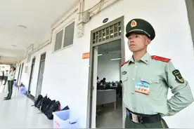 回忆当年部队提干考试，作弊？你试试图片