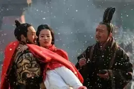 低调做人，持家有方，儿子成才：青楼女子卞氏如何成曹操正室的图片