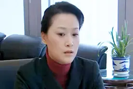 前妻抛下家庭，孤独的父女相依为命，父母离婚受伤的是孩子！视频封面