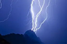 雷是怎样形成的图片