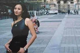 还记得《一起来看流星雨》里慕容云海他妈吗？她是初代模特图片