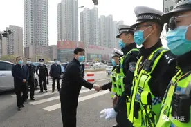 轻车简从、不打招呼！北辰区领导调研政法队伍教育整顿工作~图片