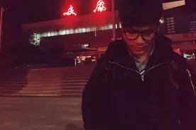 陕西安康籍歌手音乐唱作人—华语原创歌手李锡允图片